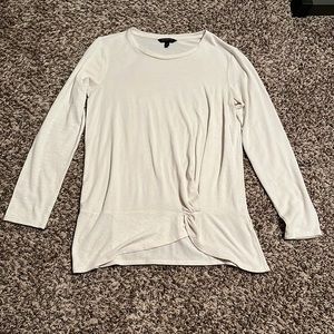Banana Republic ladies size medium long sleeve top. Cream color
